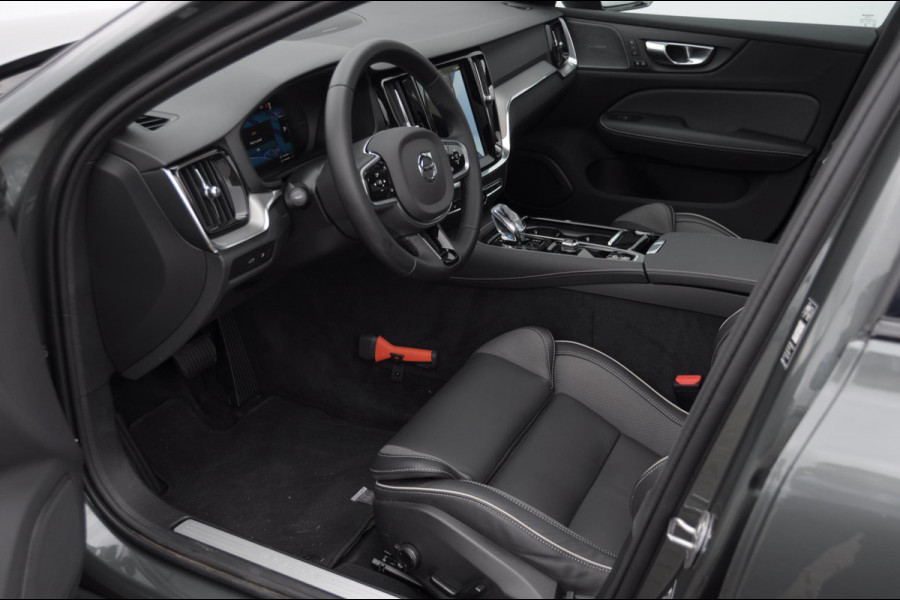 Volvo V60 T8 455PK Automaat Plug-in hybrid AWD Plus Dark