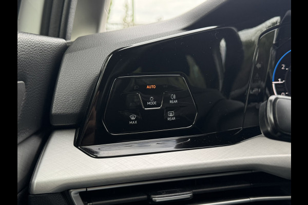 Volkswagen Golf 1.0 eTSI Life | Carplay/Android, Camera, Stoel+Stuurverw., LED, ACC | Winter Pakket |