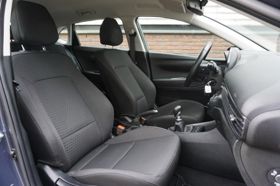 Hyundai i20 1.0 T-GDI 100PK Hybrid/Camera/CarPlay/LMV/ Nieuw model.