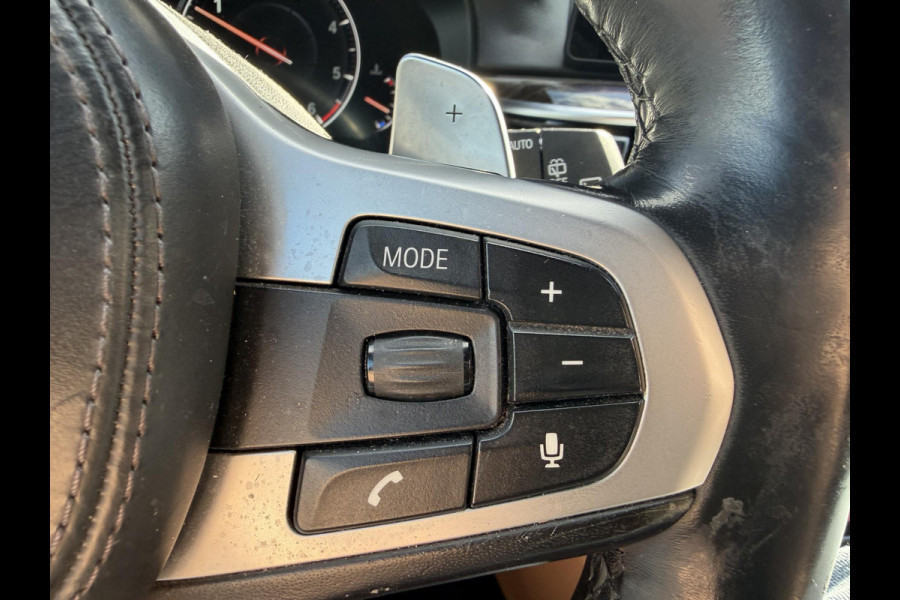 BMW 5 Serie Touring 530d High Executive M-Sport | 360* Camera | Harmon Kardon | Navigatie | Stoelverwarming |
