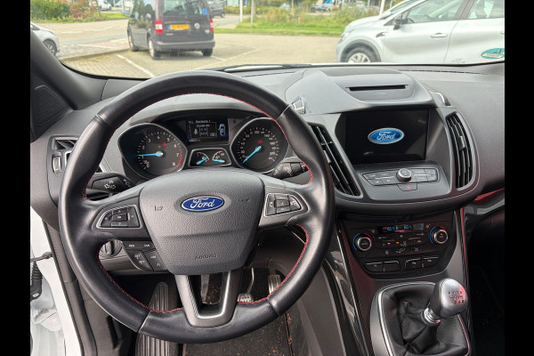 Ford Kuga 1.5 EcoBoost ST Line / trekhaak / camera