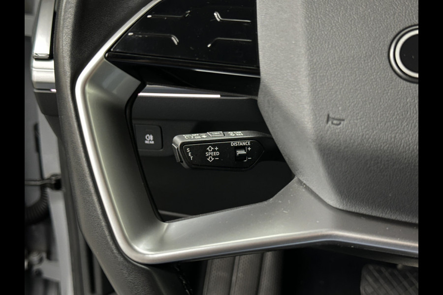 Audi Q4 e-tron 40 204pk 77 kWh | #RS-Leder | 96,7% SOH | 5x Q4 OP VOORRAAD! | ACC | Matrix-LED | Sfeerverlichting | 3 Zone Clima | Carplay | Getint Glas | Zwarte Hemelbekleding | Kieselgrau | Btw auto, 27150,= ex. | Bovag garantie. 4x Q4 op voorraad!