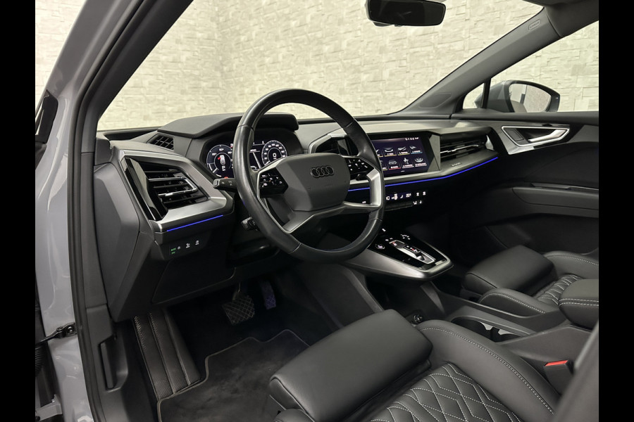 Audi Q4 e-tron 40 204pk 77 kWh | #RS-Leder | 96,7% SOH | 5x Q4 OP VOORRAAD! | ACC | Matrix-LED | Sfeerverlichting | 3 Zone Clima | Carplay | Getint Glas | Zwarte Hemelbekleding | Kieselgrau | Btw auto, 27150,= ex. | Bovag garantie. 4x Q4 op voorraad!