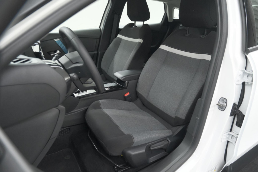 Citroën Ë-C4 Live 50 kWh | 11 KW lader | 93,1% SOH | Apple Carplay | Parkeersensoren | LED