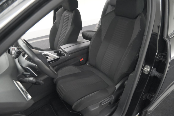 Peugeot 5008 PureTech 130 EAT8 Active Pack Business | 7 Zitplaatsen | Camera | Navigatie | Apple Carplay | Parkeersensoren