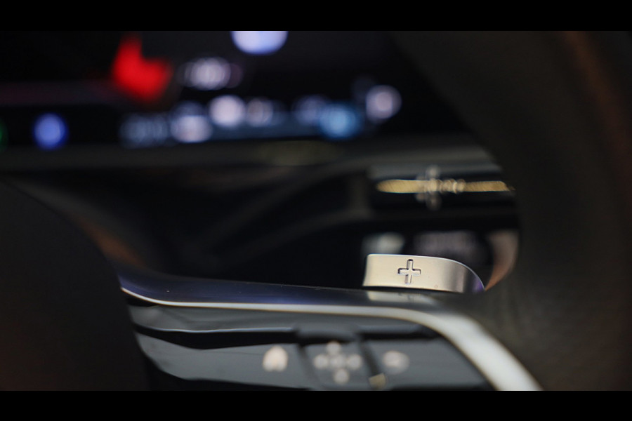 Mercedes-Benz E-Klasse 300 e AMG 53 Look / Massage / Burmester 4D / Head Up / 360 Camera / Acc / Elek Stoelen / Open Pano / 20 Inc