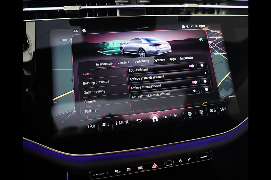Mercedes-Benz E-Klasse 300 e AMG 53 Look / Massage / Burmester 4D / Head Up / 360 Camera / Acc / Elek Stoelen / Open Pano / 20 Inc