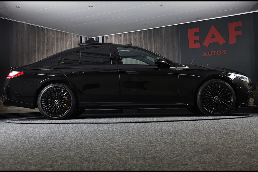 Mercedes-Benz E-Klasse 300 e AMG 53 Look / Massage / Burmester 4D / Head Up / 360 Camera / Acc / Elek Stoelen / Open Pano / 20 Inc