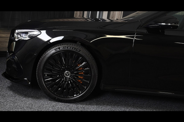 Mercedes-Benz E-Klasse 300 e AMG 53 Look / Massage / Burmester 4D / Head Up / 360 Camera / Acc / Elek Stoelen / Open Pano / 20 Inc