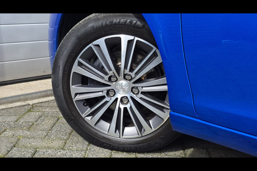 Peugeot 308 SW 1.2 PureTech Blue Lease Allure