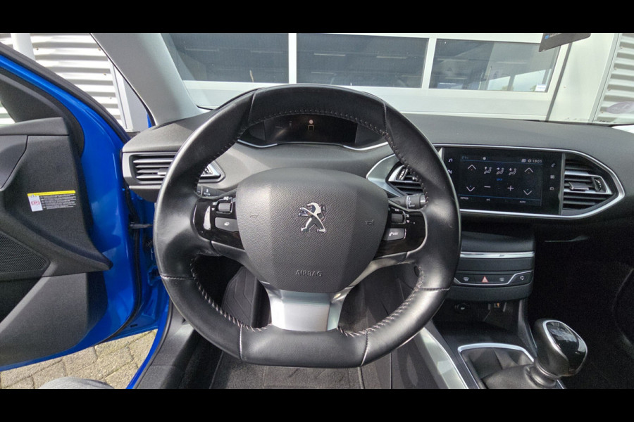 Peugeot 308 SW 1.2 PureTech Blue Lease Allure