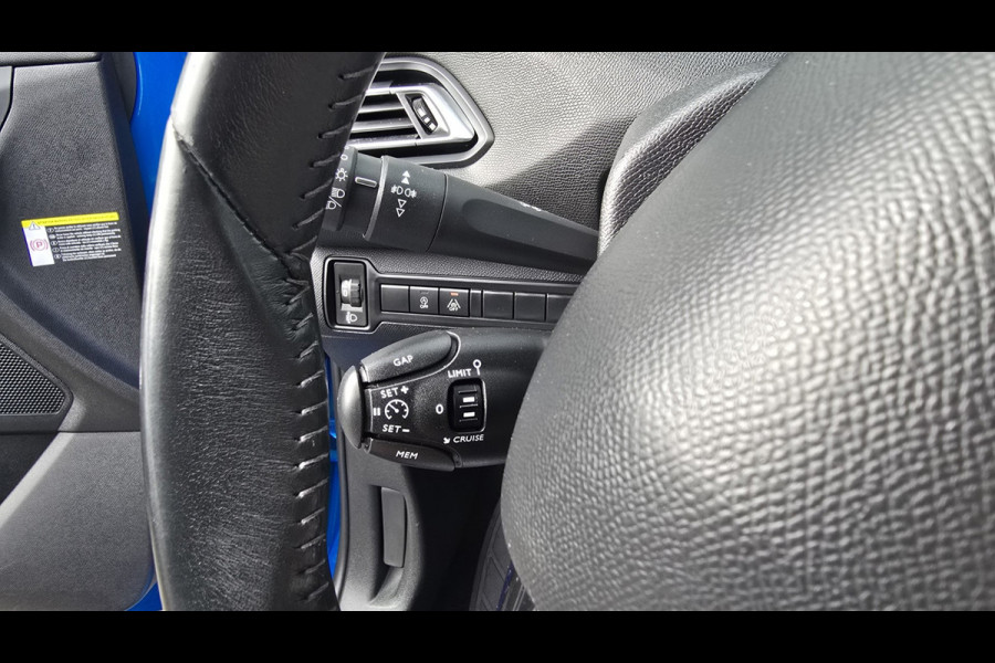Peugeot 308 SW 1.2 PureTech Blue Lease Allure
