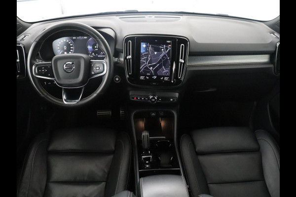 Volvo XC40 T5 R-Design Recharge Plug-In | SOH 90,7% | Panoramadak | Leder | Cruise control | Harman/Kardon | Stuur/stoel verwarming | Climate control | Carplay | Camera | Park assist | PHEV