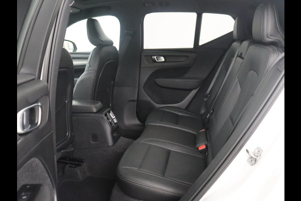 Volvo XC40 T5 R-Design Recharge Plug-In | SOH 90,7% | Panoramadak | Leder | Cruise control | Harman/Kardon | Stuur/stoel verwarming | Climate control | Carplay | Camera | Park assist | PHEV