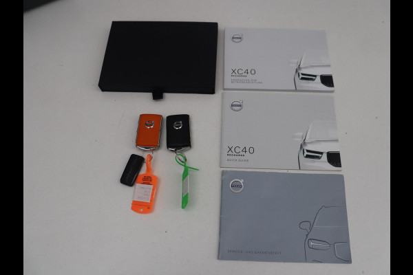 Volvo XC40 T5 R-Design Recharge Plug-In | SOH 90,7% | Panoramadak | Leder | Cruise control | Harman/Kardon | Stuur/stoel verwarming | Climate control | Carplay | Camera | Park assist | PHEV