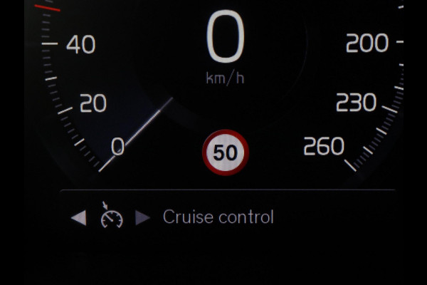 Volvo XC40 T5 R-Design Recharge Plug-In | SOH 90,7% | Panoramadak | Leder | Cruise control | Harman/Kardon | Stuur/stoel verwarming | Climate control | Carplay | Camera | Park assist | PHEV