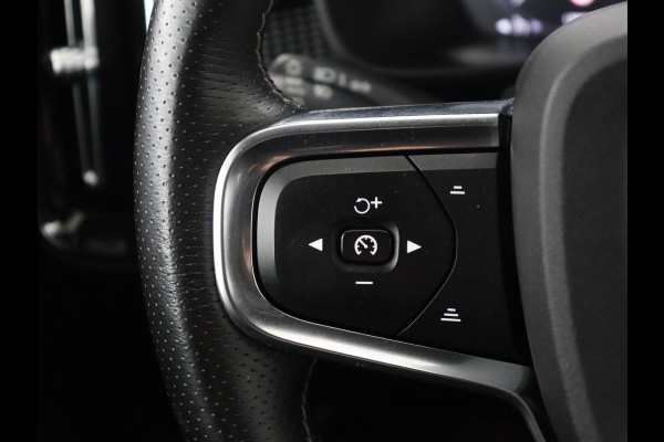 Volvo XC40 T5 R-Design Recharge Plug-In | SOH 90,7% | Panoramadak | Leder | Cruise control | Harman/Kardon | Stuur/stoel verwarming | Climate control | Carplay | Camera | Park assist | PHEV