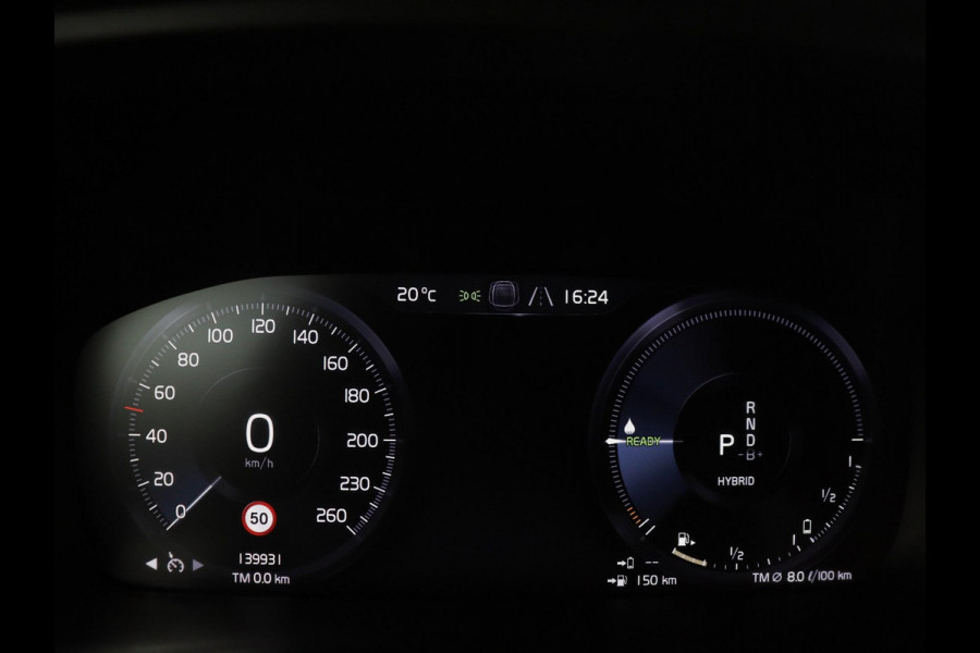 Volvo XC40 T5 R-Design Recharge Plug-In | SOH 90,7% | Panoramadak | Leder | Cruise control | Harman/Kardon | Stuur/stoel verwarming | Climate control | Carplay | Camera | Park assist | PHEV