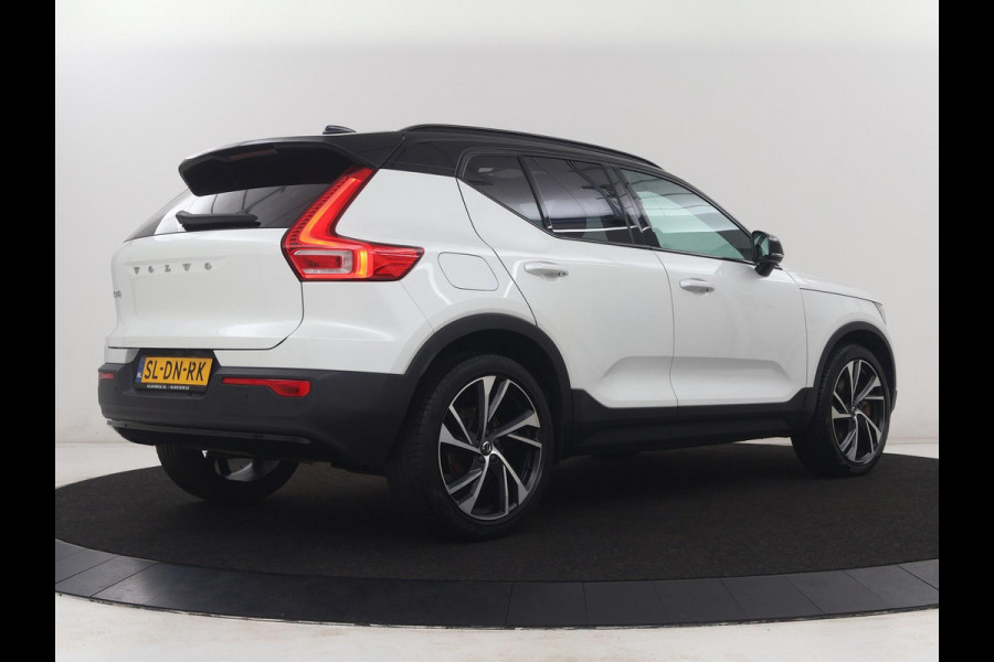 Volvo XC40 T5 R-Design Recharge Plug-In | SOH 90,7% | Panoramadak | Leder | Cruise control | Harman/Kardon | Stuur/stoel verwarming | Climate control | Carplay | Camera | Park assist | PHEV