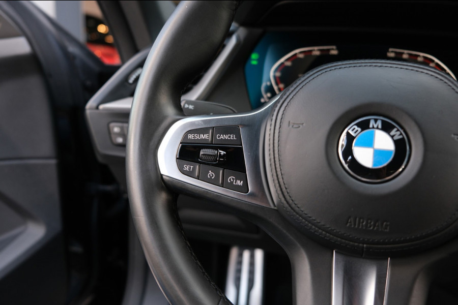 BMW 2 Serie Gran Coupé 218i High Executive *M-Pakket* 91dkm M-Sportinterieur/Navigatie |Recent Beurt Gehad|