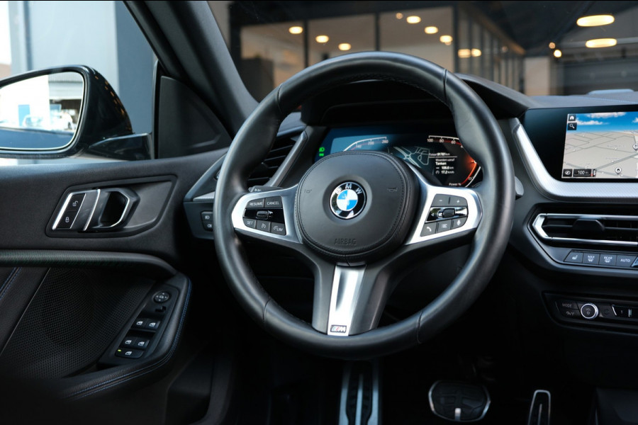 BMW 2 Serie Gran Coupé 218i High Executive *M-Pakket* 91dkm M-Sportinterieur/Navigatie |Recent Beurt Gehad|