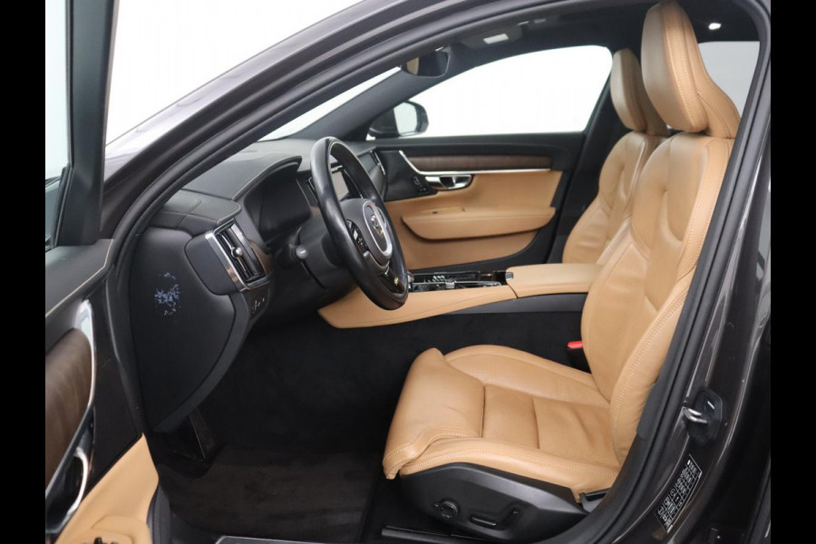 Volvo V90 2.0 T8 AWD Inscription Exclusive | SOH 81,9% | Panoramadak | Memory | Leder | Adaptive cruise | Stuur/stoel verwarming | Harman/Kardon | Head-up | 360 camera | Park assist | Carplay
