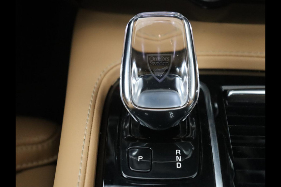Volvo V90 2.0 T8 AWD Inscription Exclusive | SOH 81,9% | Panoramadak | Memory | Leder | Adaptive cruise | Stuur/stoel verwarming | Harman/Kardon | Head-up | 360 camera | Park assist | Carplay