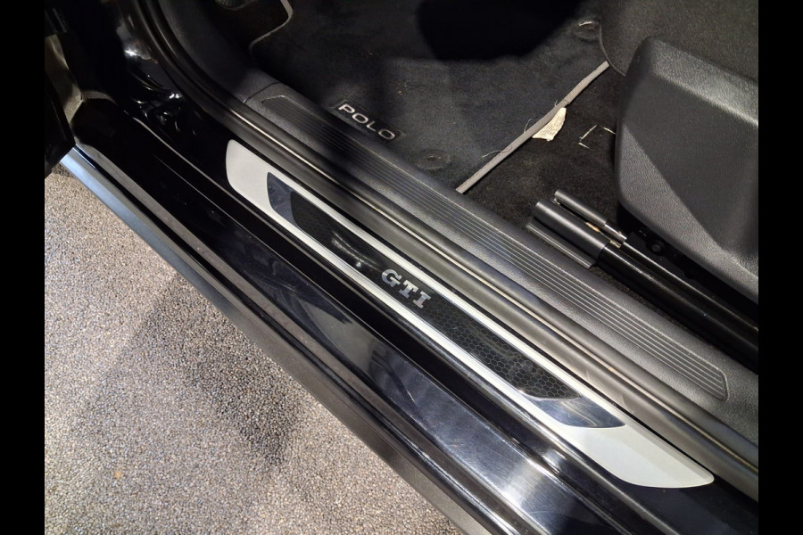 Volkswagen Polo 2.0 TSI GTI 200 PK | Virtual | DSG | Camera | CarPlay/Android