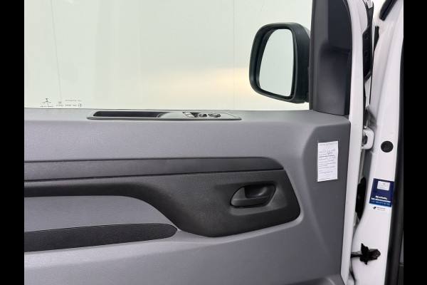 Peugeot Expert 2.0HDI 123PK 3-Persoons Euro 6 Imperiaal 2X Schuifdeur Trekhaak 360°Camera BlindSpot Assistent Apple Carplay Android Auto Cruise Betonplex Vloer Wandbetimmering Regen-Lichtsensor 2.500KG Trekgewicht 1e Eigenaar Origineel Nederlands