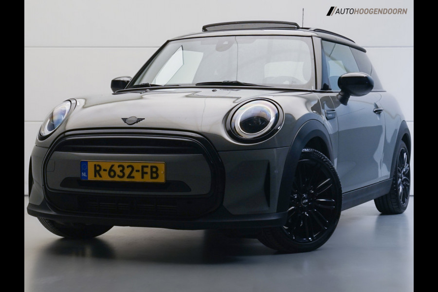 MINI 3-deurs 1.5 Cooper Camden Plus Edition (APPLE CARPLAY,PANORAMADAK,PARKEERSENSOREN,LM-VELGEN,CRUISE,CLIMATE CONTROL,LEDER)