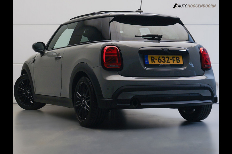 MINI 3-deurs 1.5 Cooper Camden Plus Edition (APPLE CARPLAY,PANORAMADAK,PARKEERSENSOREN,LM-VELGEN,CRUISE,CLIMATE CONTROL,LEDER)