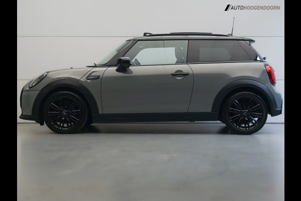 MINI 3-deurs 1.5 Cooper Camden Plus Edition (APPLE CARPLAY,PANORAMADAK,PARKEERSENSOREN,LM-VELGEN,CRUISE,CLIMATE CONTROL,LEDER)