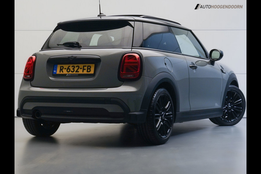 MINI 3-deurs 1.5 Cooper Camden Plus Edition (APPLE CARPLAY,PANORAMADAK,PARKEERSENSOREN,LM-VELGEN,CRUISE,CLIMATE CONTROL,LEDER)