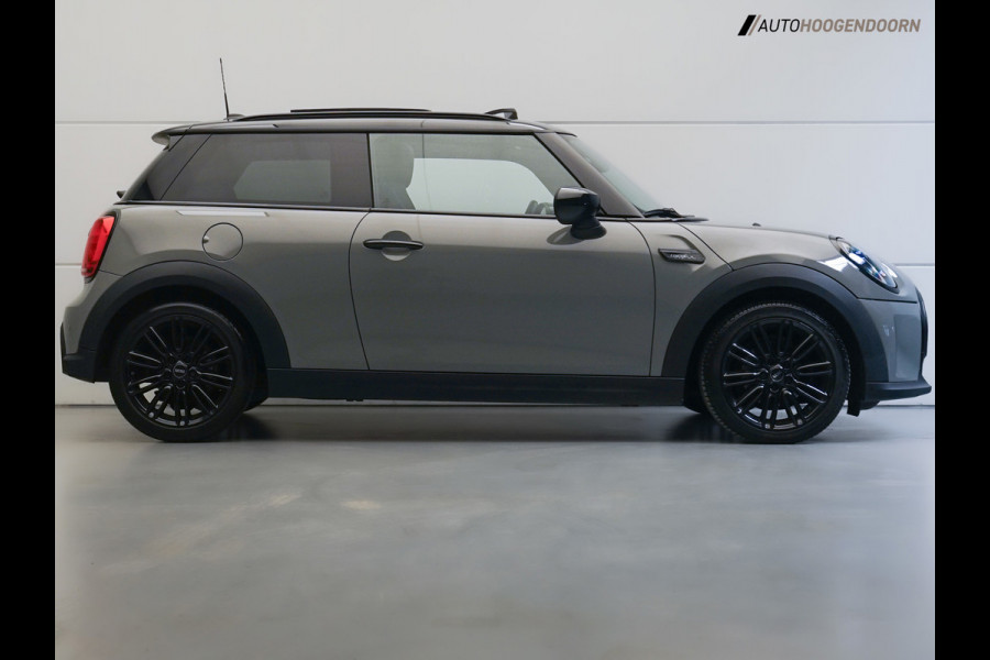 MINI 3-deurs 1.5 Cooper Camden Plus Edition (APPLE CARPLAY,PANORAMADAK,PARKEERSENSOREN,LM-VELGEN,CRUISE,CLIMATE CONTROL,LEDER)