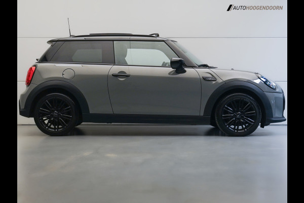 MINI 3-deurs 1.5 Cooper Camden Plus Edition (APPLE CARPLAY,PANORAMADAK,PARKEERSENSOREN,LM-VELGEN,CRUISE,CLIMATE CONTROL,LEDER)