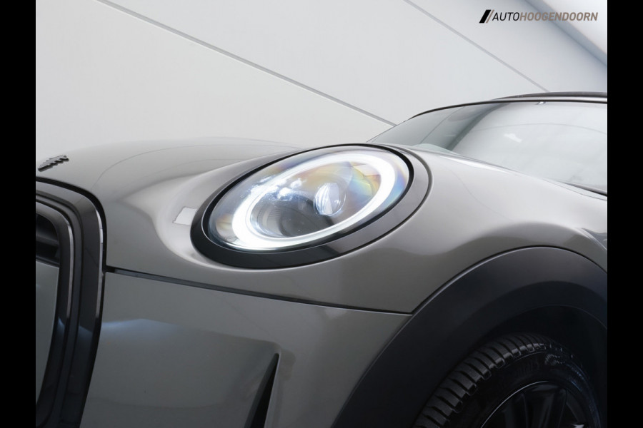 MINI 3-deurs 1.5 Cooper Camden Plus Edition (APPLE CARPLAY,PANORAMADAK,PARKEERSENSOREN,LM-VELGEN,CRUISE,CLIMATE CONTROL,LEDER)