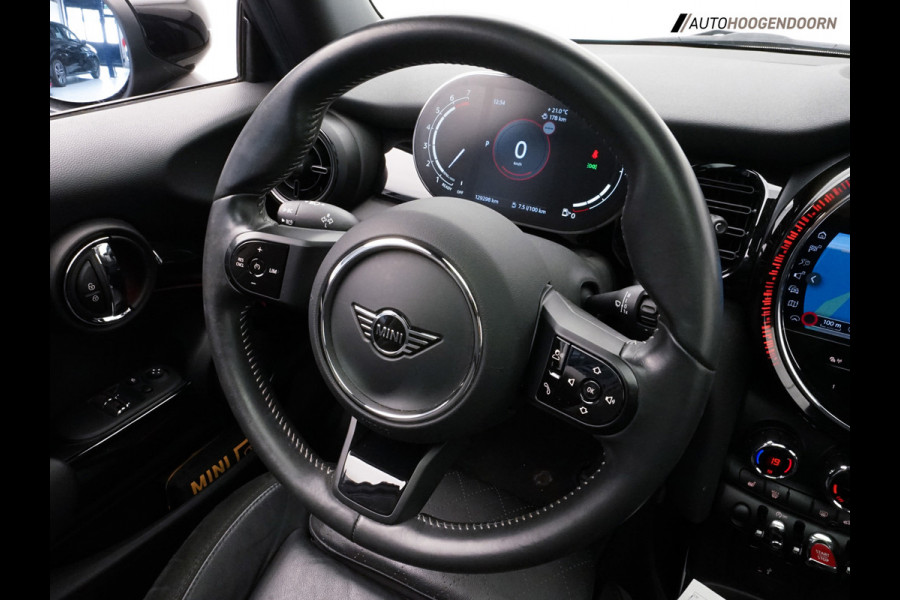 MINI 3-deurs 1.5 Cooper Camden Plus Edition (APPLE CARPLAY,PANORAMADAK,PARKEERSENSOREN,LM-VELGEN,CRUISE,CLIMATE CONTROL,LEDER)