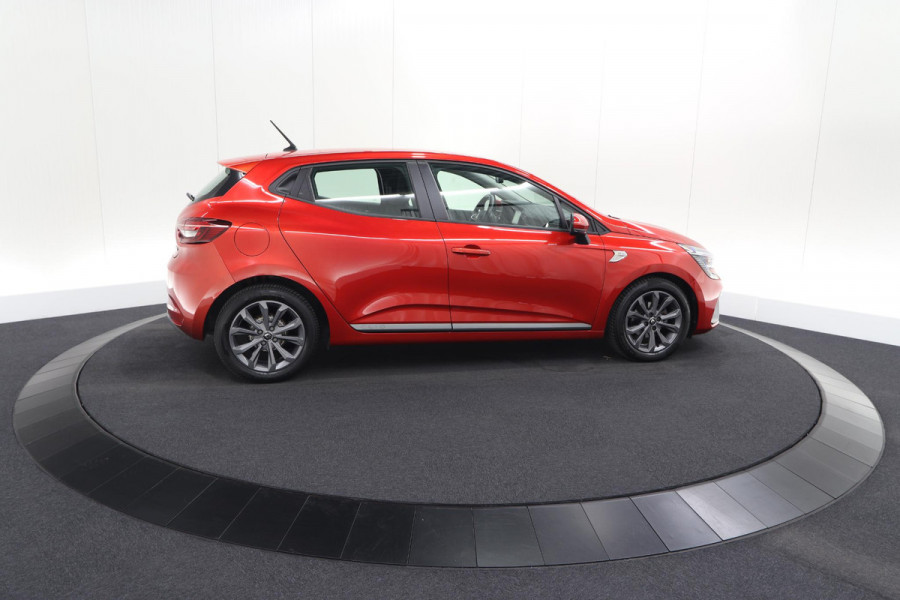 Renault Clio TCe 100 Zen | R.S. Line Pack | Allseason Banden | Apple Carplay | Parkeersensoren