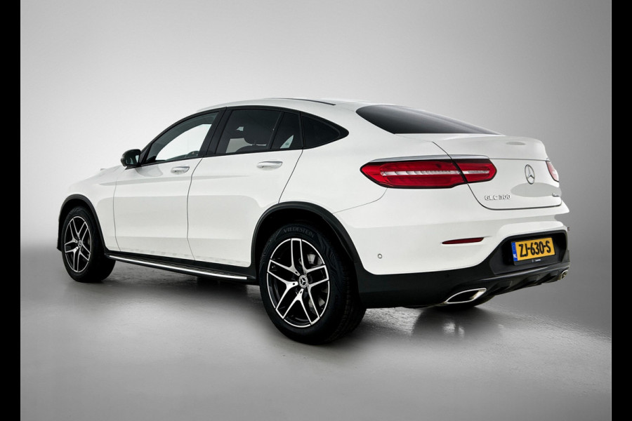 Mercedes-Benz GLC-Coupé 300 4-MATIC AMG | Night pakket | Schuifdak | Treeplanken | Burmester Sound | 360gr Camera | Lederen bekleding | ALL SEASONS banden Inclusief 12 Maanden Garantie.