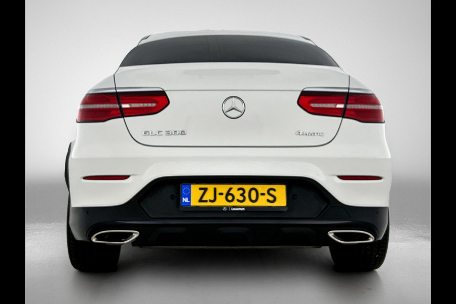 Mercedes-Benz GLC-Coupé 300 4-MATIC AMG | Night pakket | Schuifdak | Treeplanken | Burmester Sound | 360gr Camera | Lederen bekleding | ALL SEASONS banden Inclusief 12 Maanden Garantie.