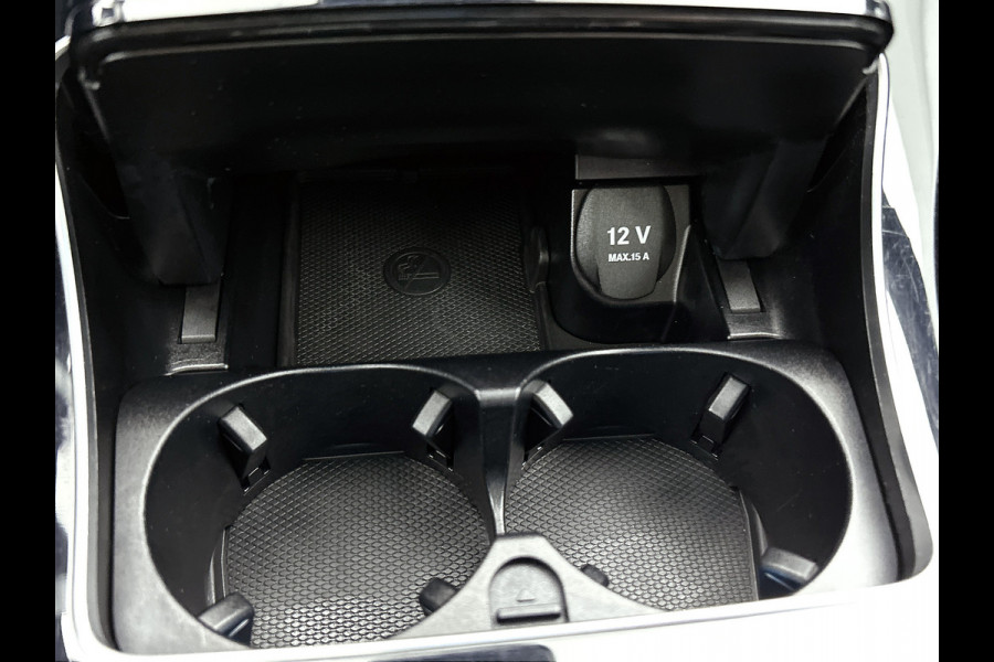 Mercedes-Benz GLC-Coupé 300 4-MATIC AMG | Night pakket | Schuifdak | Treeplanken | Burmester Sound | 360gr Camera | Lederen bekleding | ALL SEASONS banden Inclusief 12 Maanden Garantie.