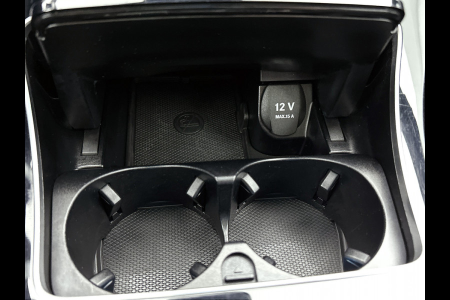 Mercedes-Benz GLC-Coupé 300 4-MATIC AMG | Night pakket | Schuifdak | Treeplanken | Burmester Sound | 360gr Camera | Lederen bekleding | ALL SEASONS banden Inclusief 12 Maanden Garantie.