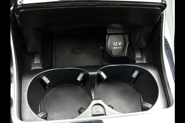 Mercedes-Benz GLC-Coupé 300 4-MATIC AMG | Night pakket | Schuifdak | Treeplanken | Burmester Sound | 360gr Camera | Lederen bekleding | ALL SEASONS banden Inclusief 12 Maanden Garantie.