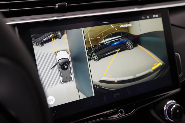 Lynk & Co 01 1.5 | Zwart optiek | 360 camera | Panoramadak | Navigatie | Memory | Apple CarPlay