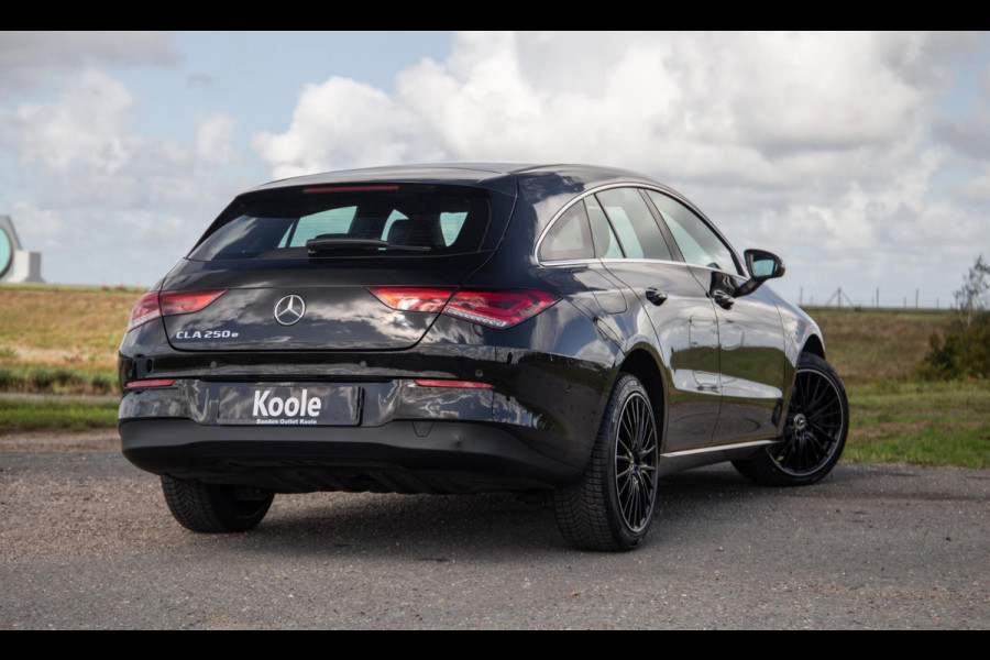 Mercedes-Benz CLA-Klasse Shooting Brake 250e Business Line (PHEV) CARPLAY / STOELVERWARMING / AMBIENT LIGHTING / CAMERA