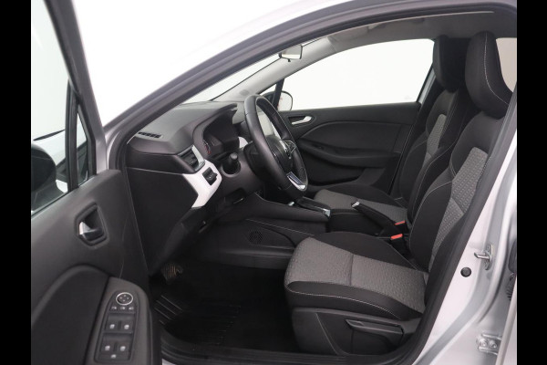 Renault Clio 1.6 E-Tech Full Hybrid 145 esprit Alpine | SOH 93% | Cruise control | Climate control | Park assist | Navigatie | Bluetooth | Full LED