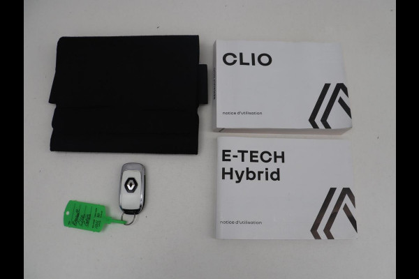 Renault Clio 1.6 E-Tech Full Hybrid 145 esprit Alpine | SOH 93% | Cruise control | Climate control | Park assist | Navigatie | Bluetooth | Full LED