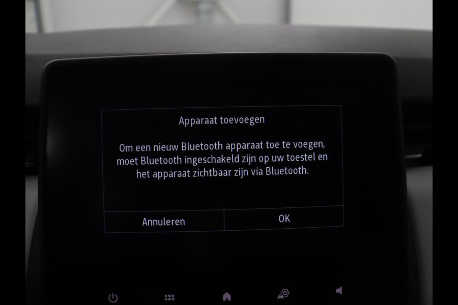 Renault Clio 1.6 E-Tech Full Hybrid 145 esprit Alpine | SOH 93% | Cruise control | Climate control | Park assist | Navigatie | Bluetooth | Full LED