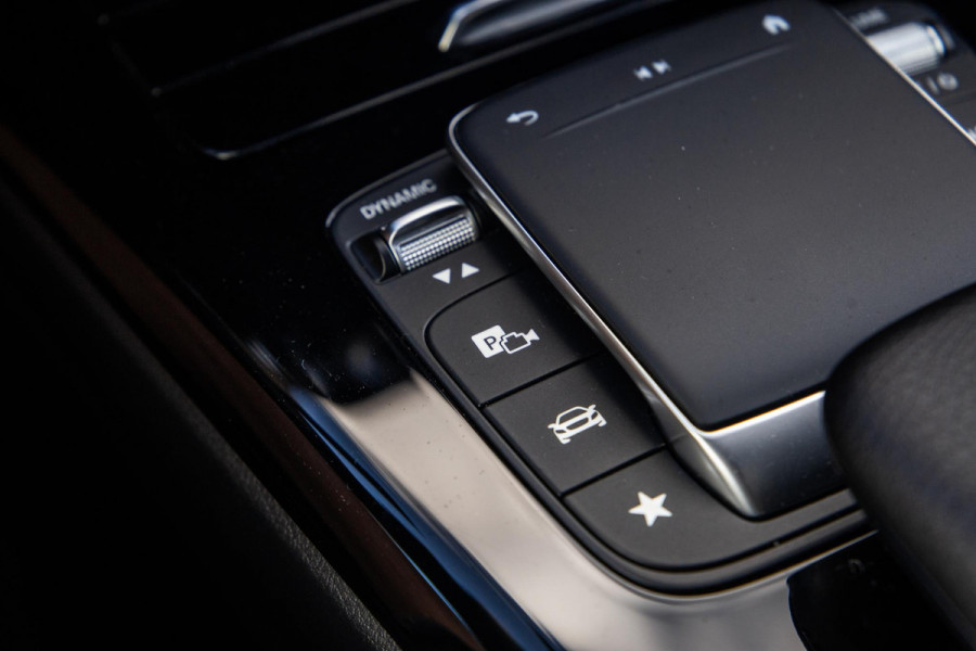 Mercedes-Benz CLA-Klasse Shooting Brake 250e Business Solution (PHEV) CARPLAY / CRUISE CONTROLE / AMBIENT LIGHTING / CAMERA