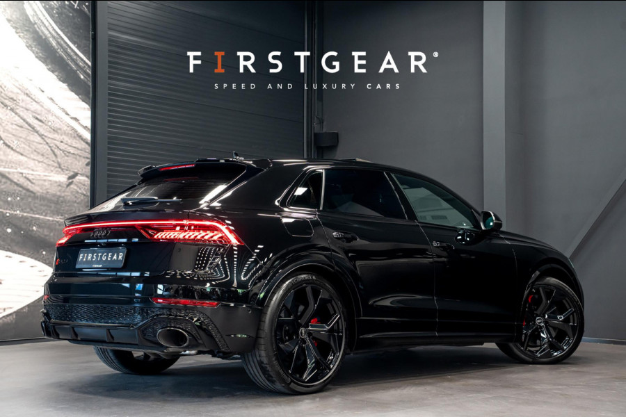 Audi RS Q8 4.0 TFSI quattro *Bang & Olufsen / Panorama / AWD-besturing / Keramisch / RS-Sportuitlaat / Standverwarming / Soft-Close*